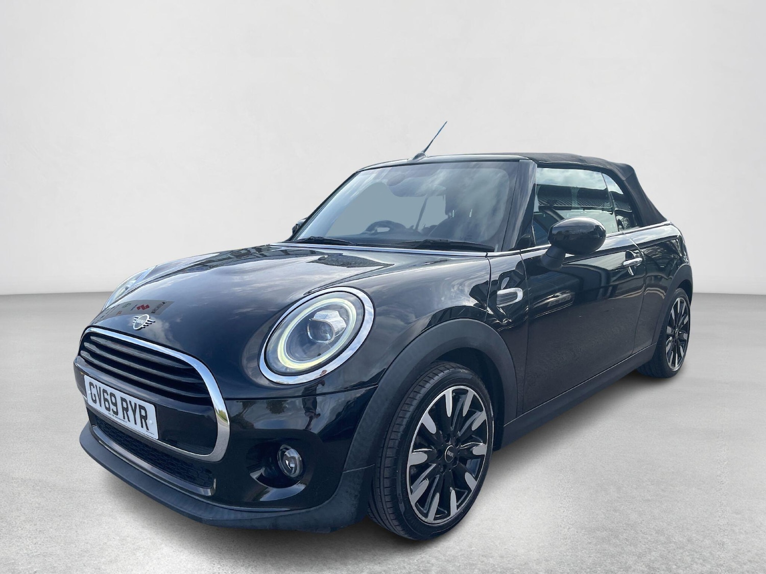Used MINI Convertible 2019 for sale - 77439663: Photo 15