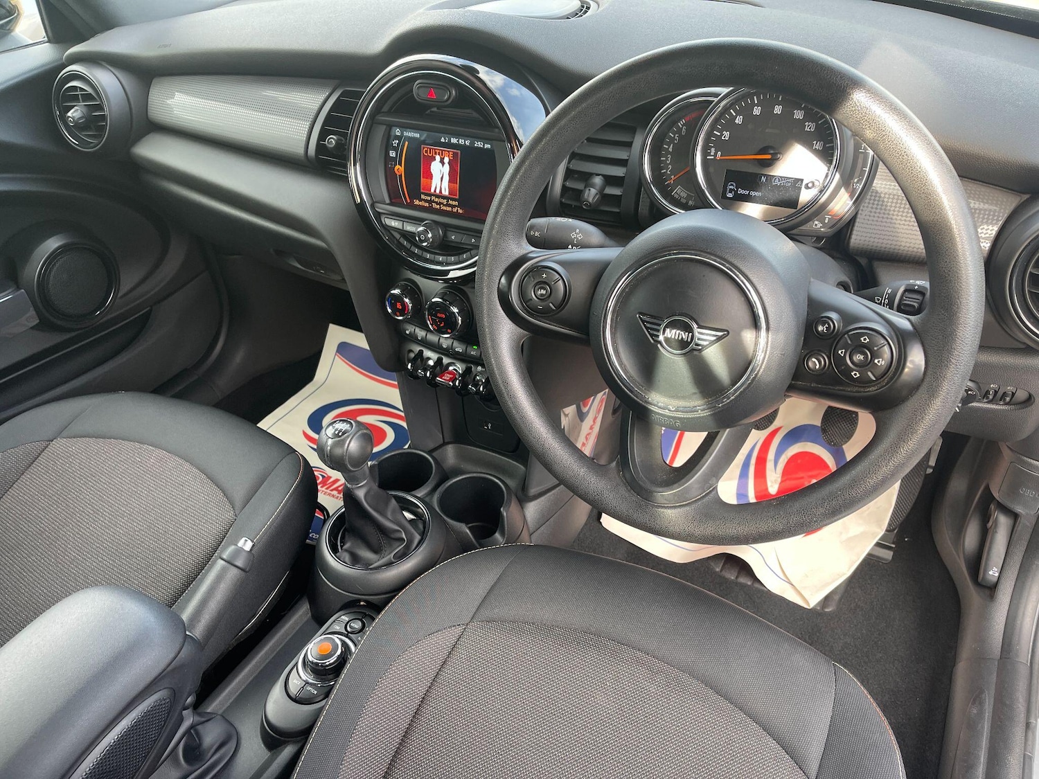 Used MINI Convertible 2019 for sale - 77439663: Photo 35