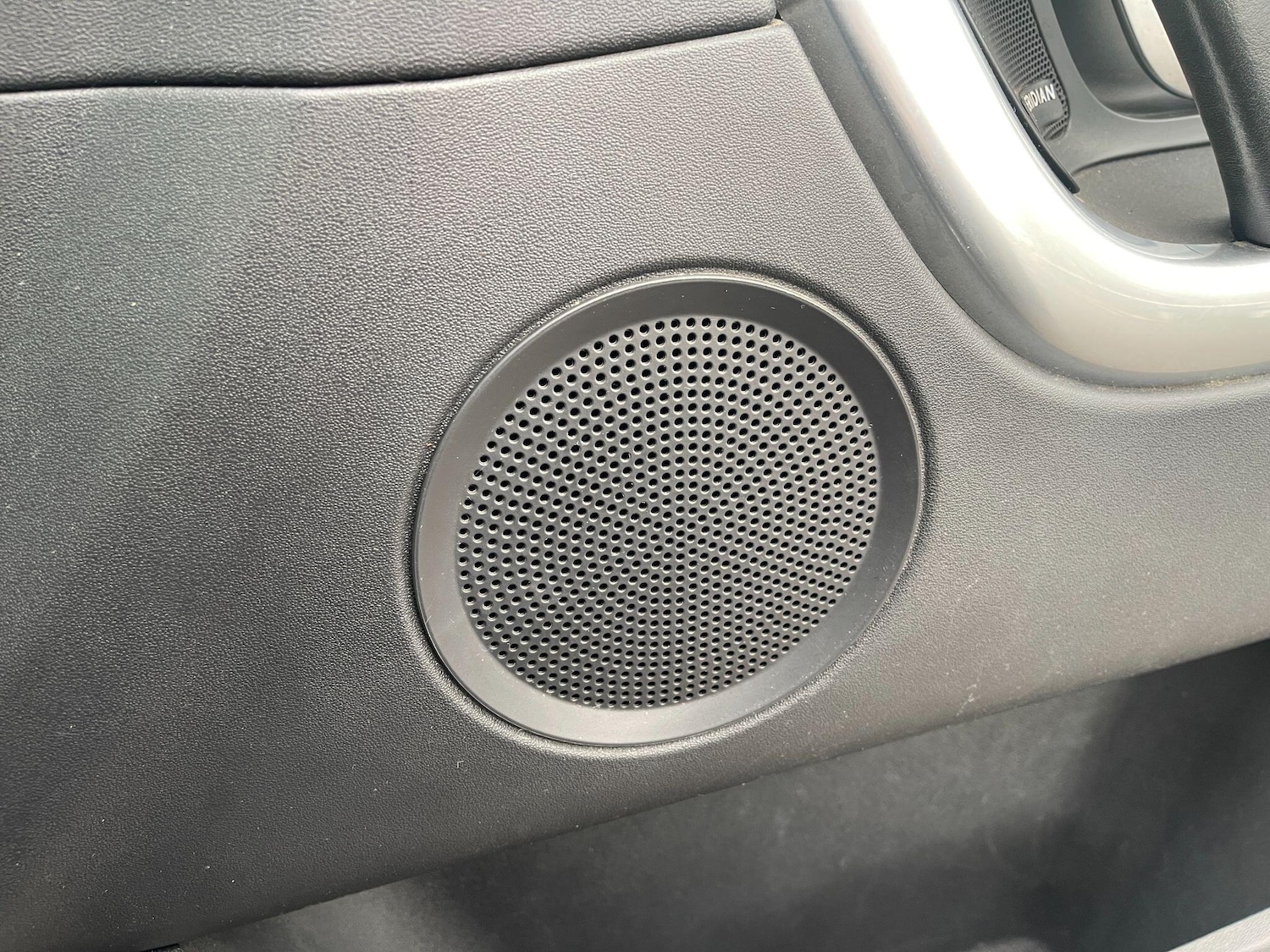 Used Land Rover Discovery Sport 2018 for sale - 76381330: Photo 20