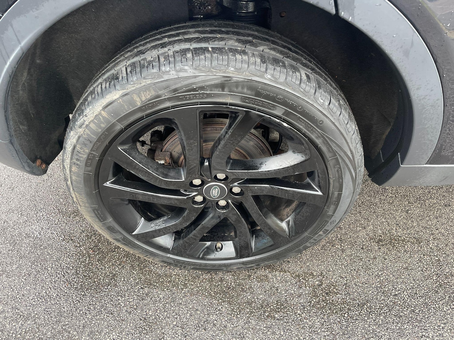 Used Land Rover Discovery Sport 2018 for sale - 76381330: Photo 28