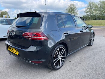Used Volkswagen Golf 2015 for sale - 78156918: Photo