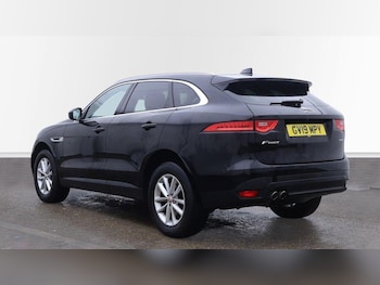 Used Jaguar F-Pace 2019 for sale - 77175147: Photo