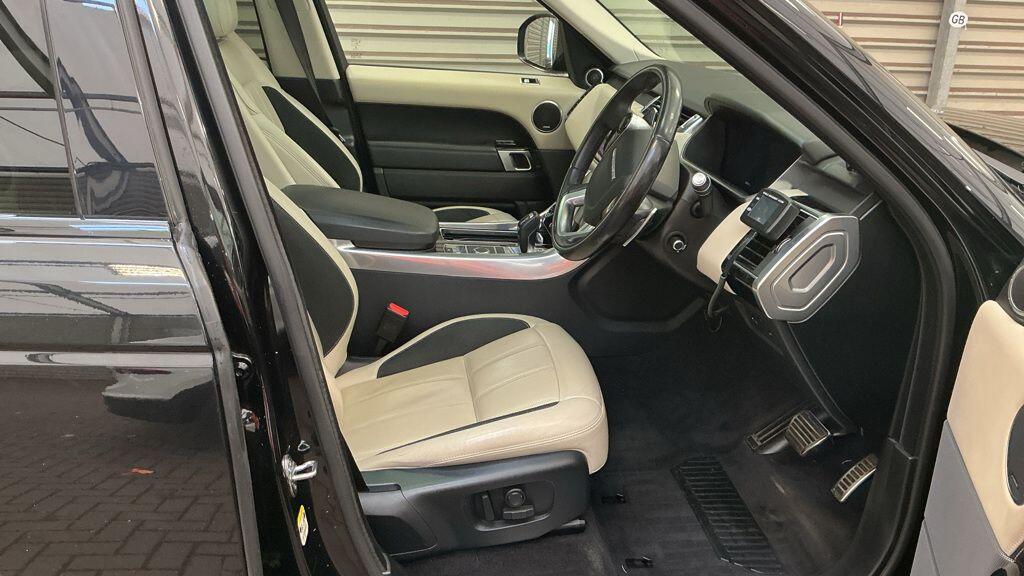 Used Land Rover Range Rover Sport 2020 for sale - 76549489: Photo 13