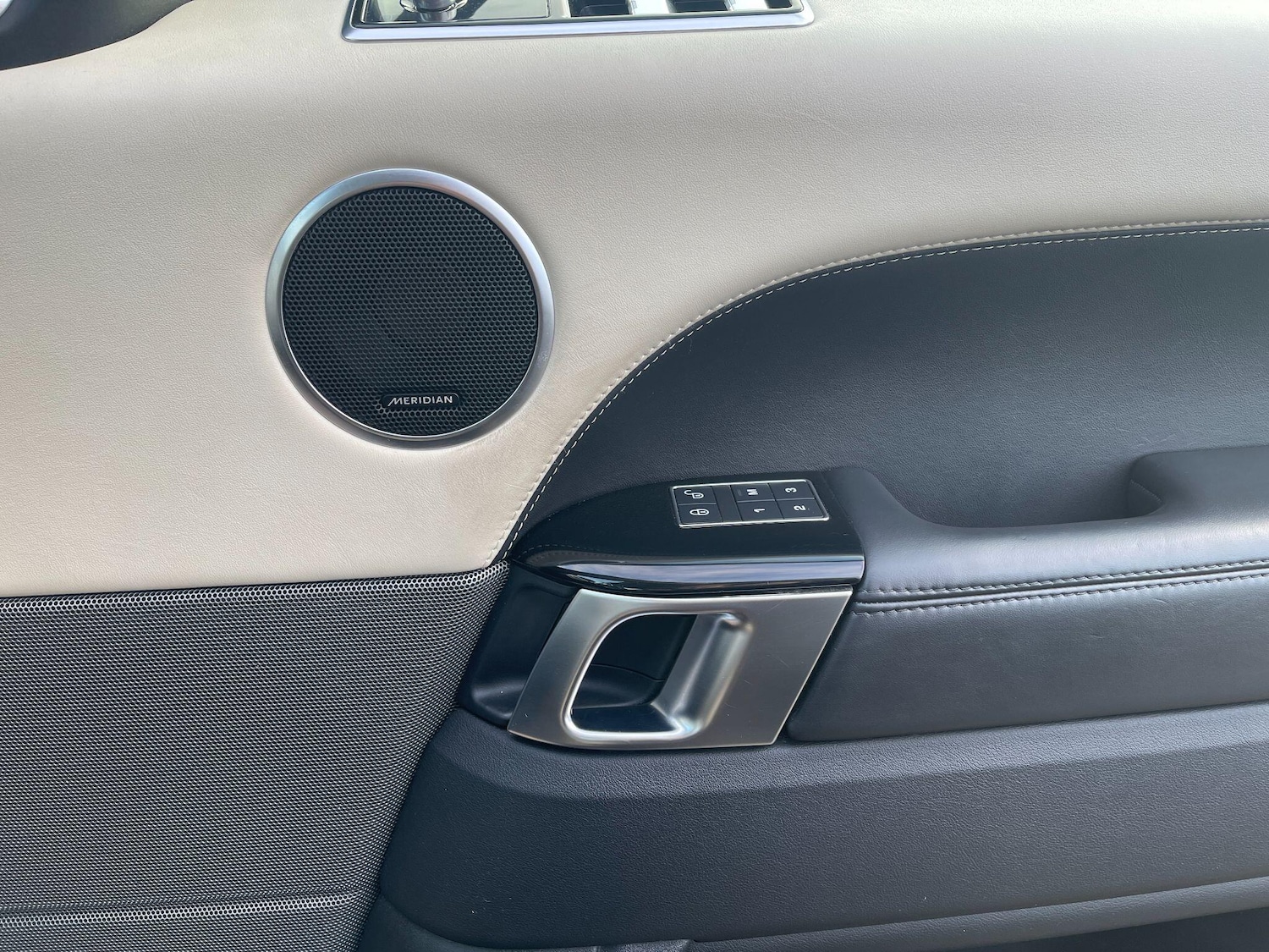 Used Land Rover Range Rover Sport 2020 for sale - 76549489: Photo 27