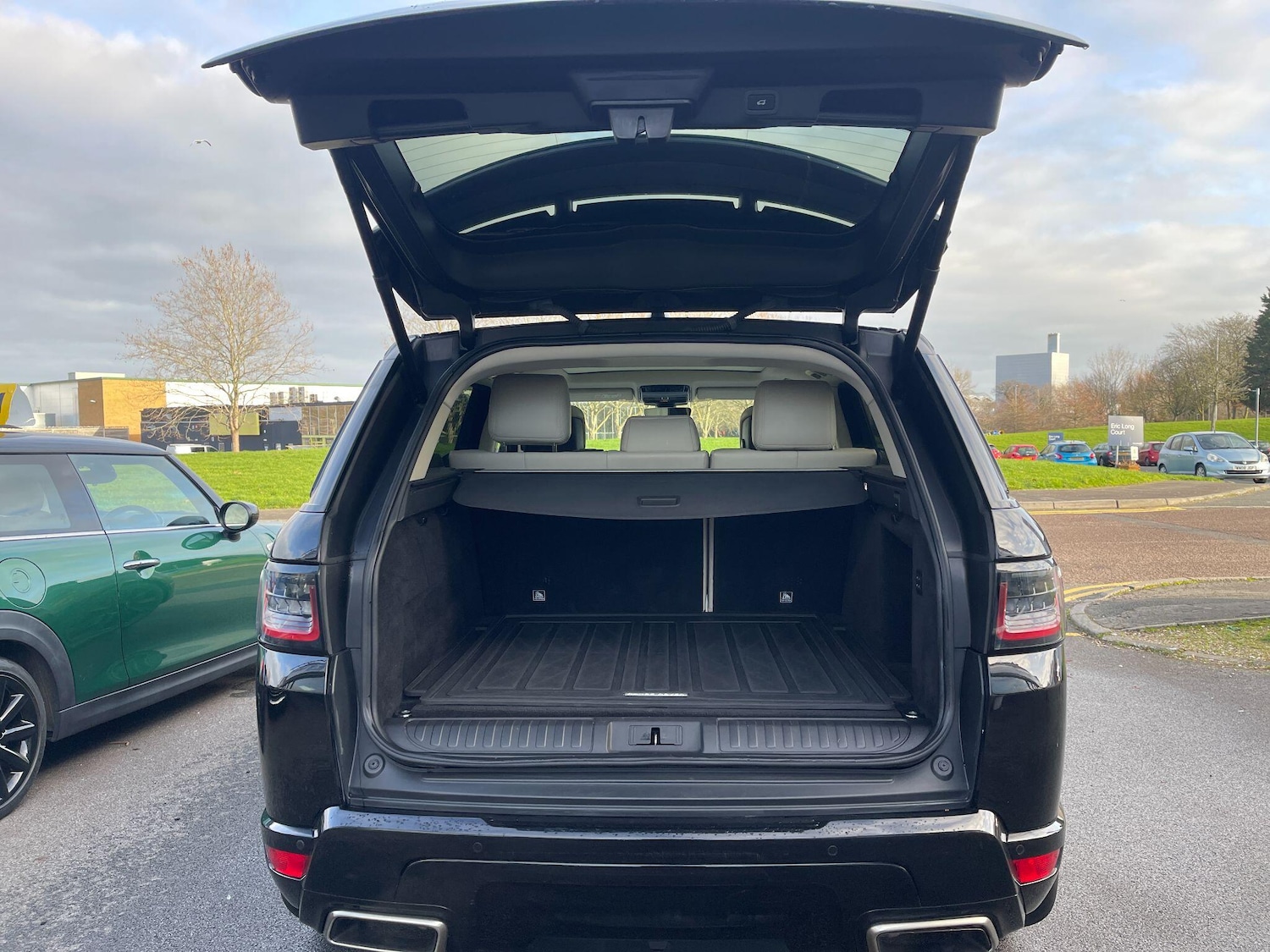 Used Land Rover Range Rover Sport 2020 for sale - 76549489: Photo 36