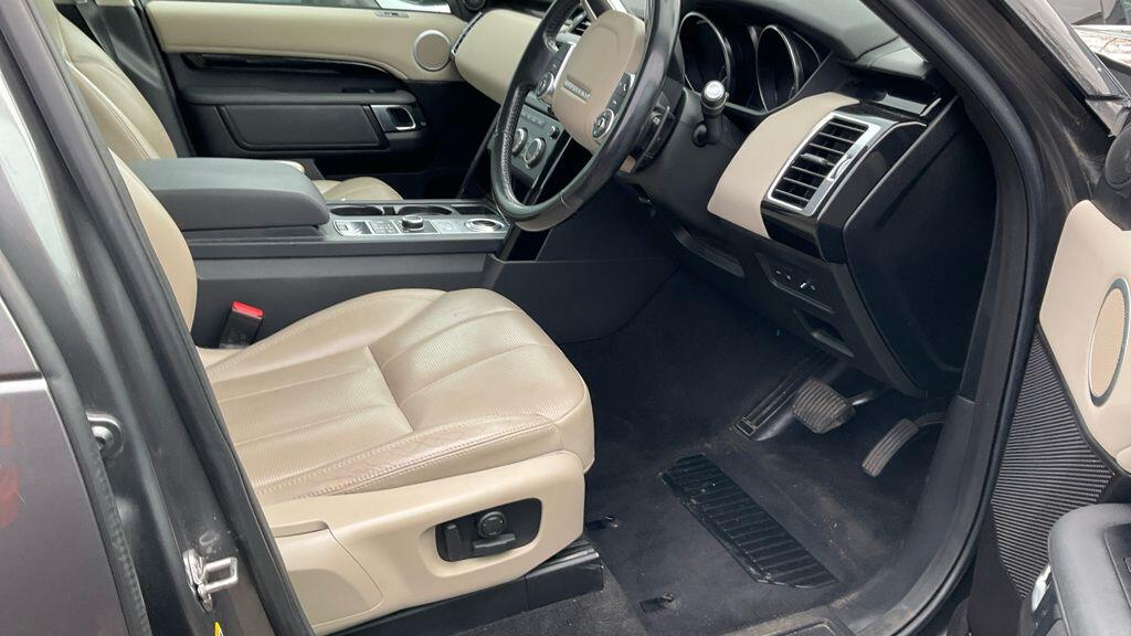 Used Land Rover Discovery 2018 for sale - 78204302: Photo 7