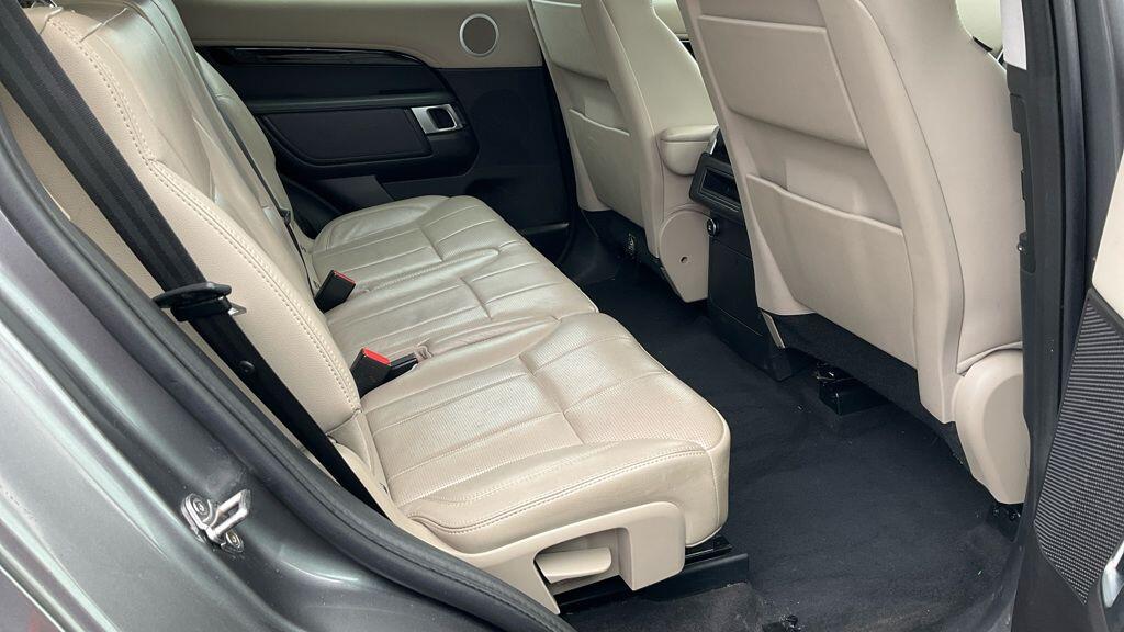 Used Land Rover Discovery 2018 for sale - 78204302: Photo 8
