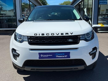Used Land Rover Discovery Sport 2017 for sale - 79324859: Photo