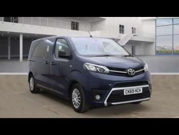 2019 (69) - 1.5D Shuttle Medium 5dr