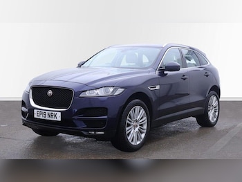 Used Jaguar F-Pace 2019 for sale - 76855679: Photo