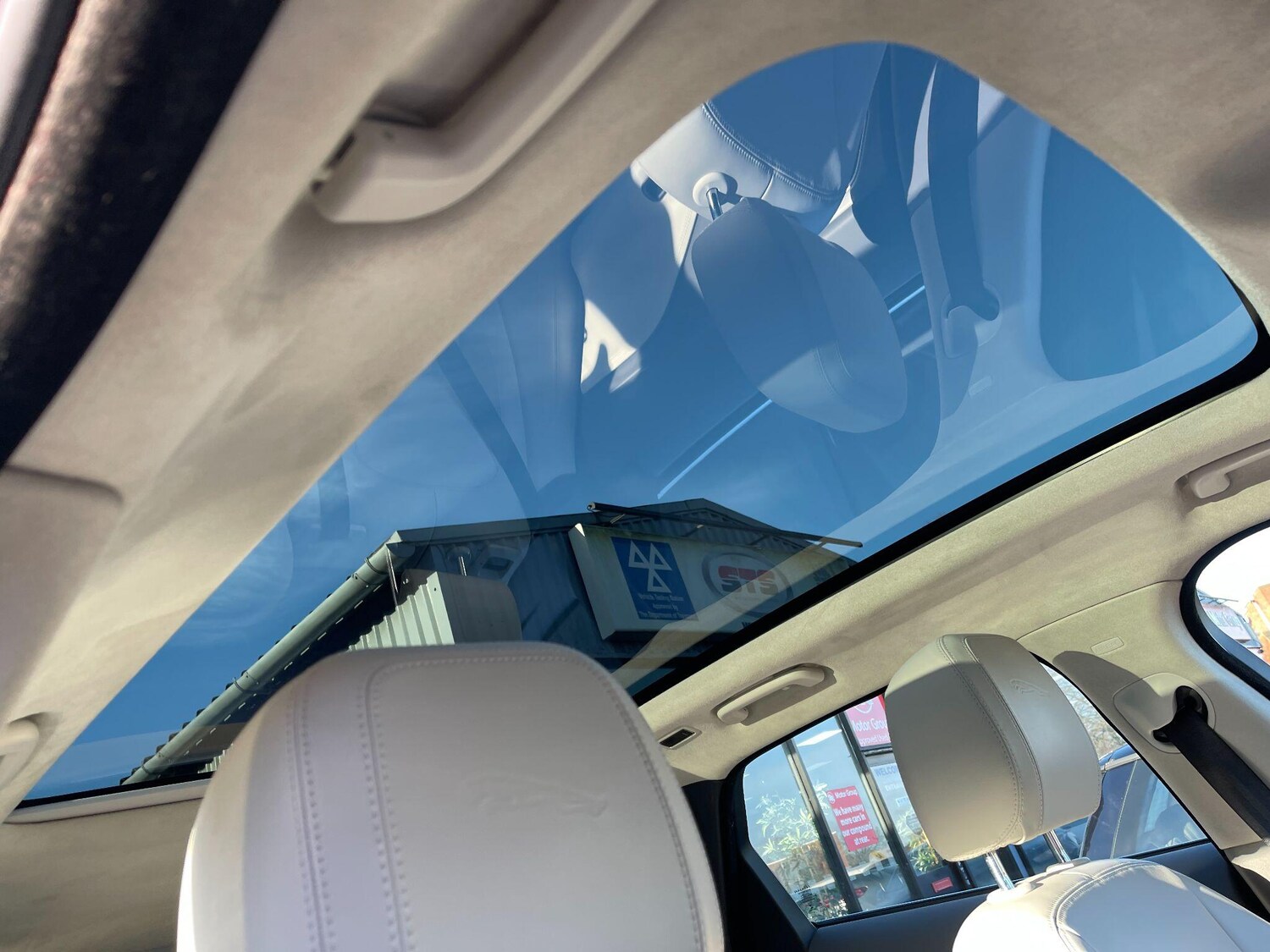 Used Jaguar F-Pace 2019 for sale - 76855679: Photo 47