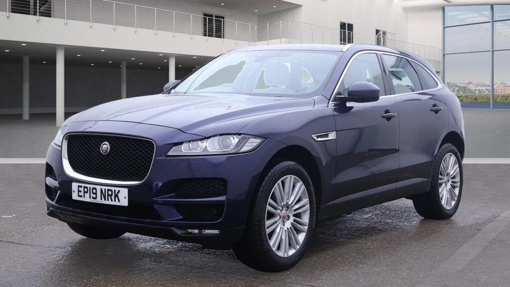 Used Jaguar F-Pace 2019 for sale - 76855679: Photo 6