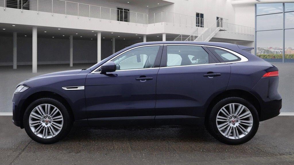 Used Jaguar F-Pace 2019 for sale - 76855679: Photo 8