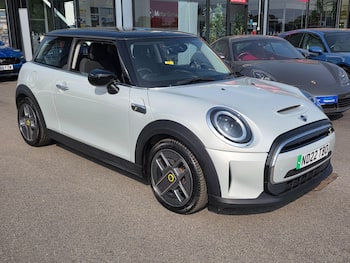 Used MINI Electric Hatch 2022 for sale - 79808203: Photo