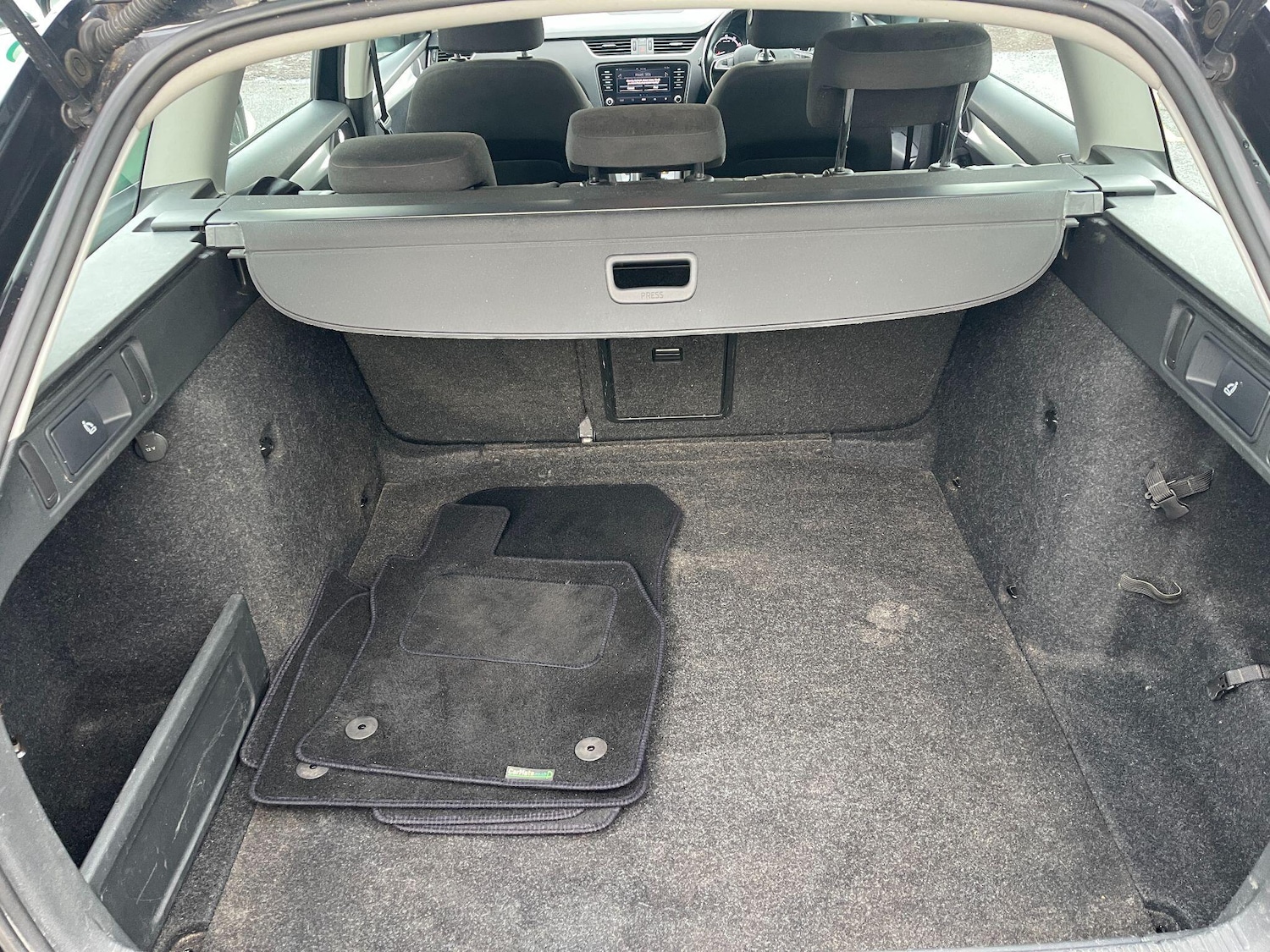 Used Skoda Octavia 2017 for sale - 76441327: Photo 35