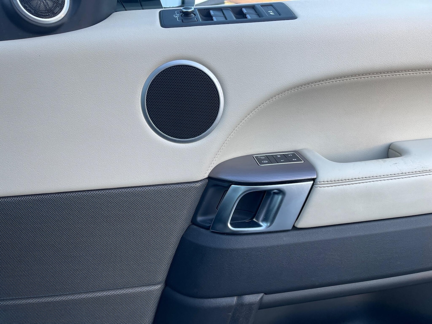 Used Land Rover Range Rover Sport 2016 for sale - 77057147: Photo 43