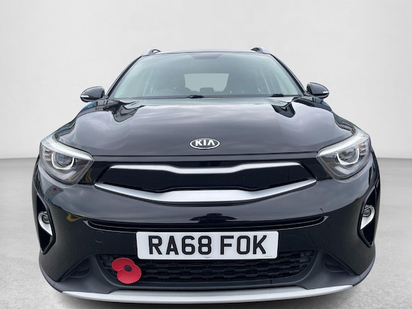 Used Kia Stonic 2019 for sale - 76179454: Photo 2