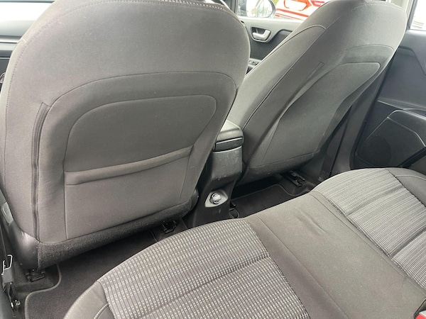 Used Kia Stonic 2019 for sale - 76179454: Photo 40