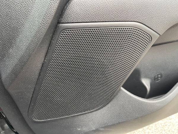 Used Kia Stonic 2019 for sale - 76179454: Photo 68