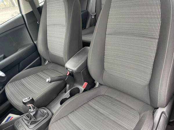 Used Kia Stonic 2019 for sale - 76179454: Photo 69
