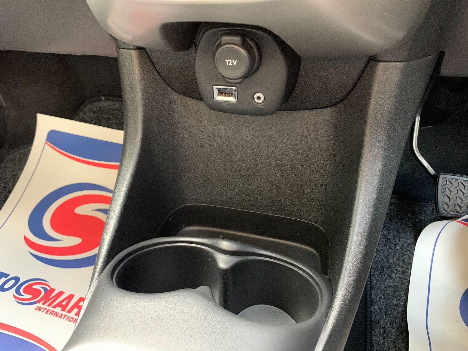 Used Peugeot 108 2016 for sale - 76215410: Photo 11