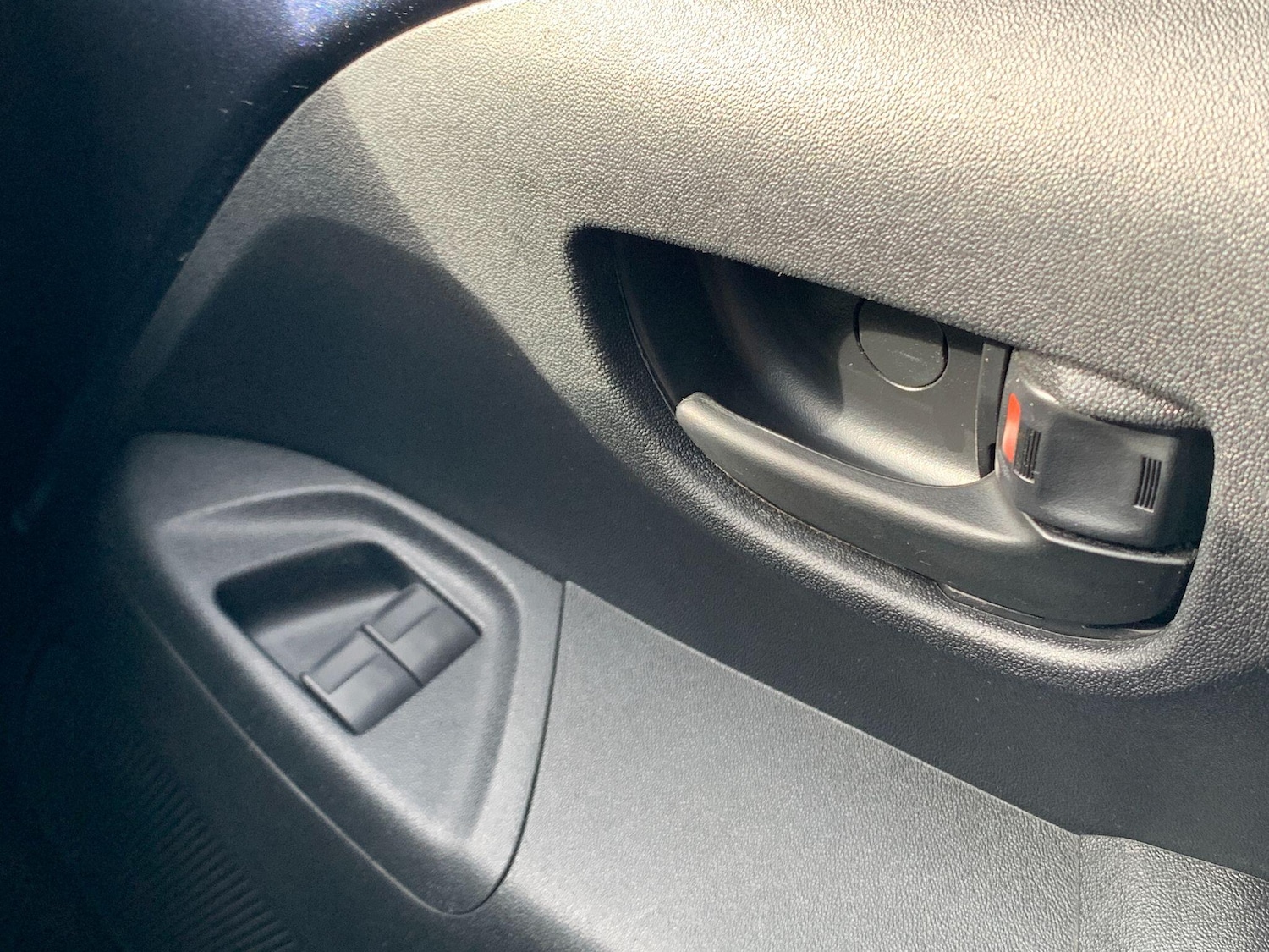 Used Peugeot 108 2016 for sale - 76215410: Photo 21