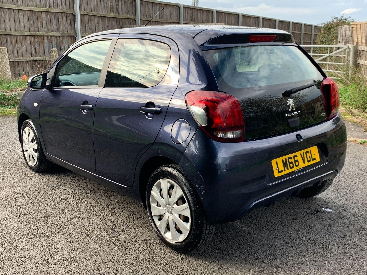 Used Peugeot 108 2016 for sale - 76215410: Photo 4