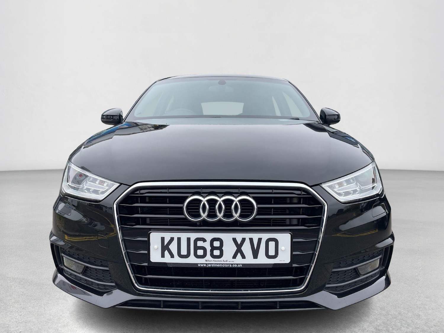 Used Audi A1 2018 for sale - 76306252: Photo 2