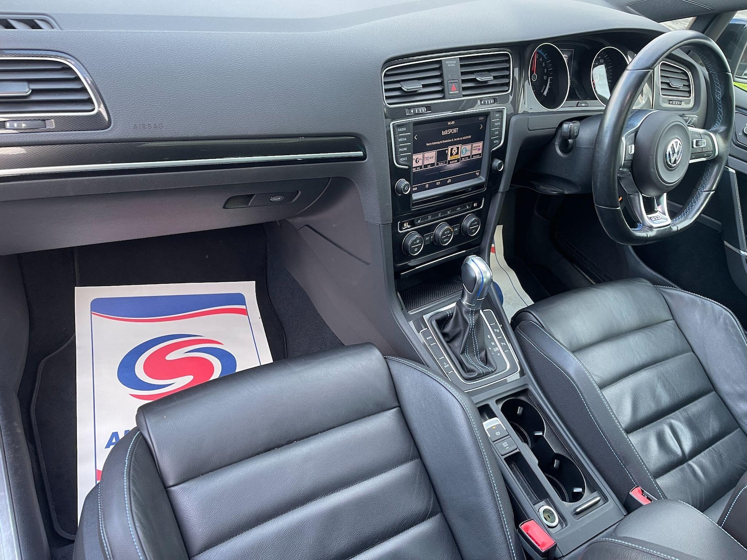 Used Volkswagen Golf 2016 for sale - 76597227: Photo 11