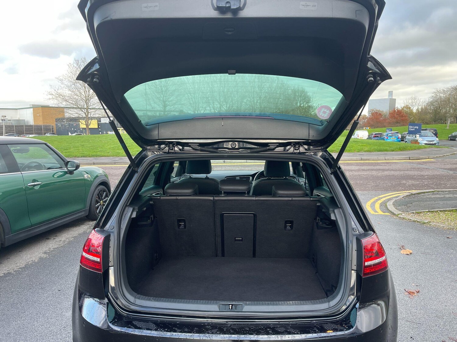 Used Volkswagen Golf 2016 for sale - 76597227: Photo 37