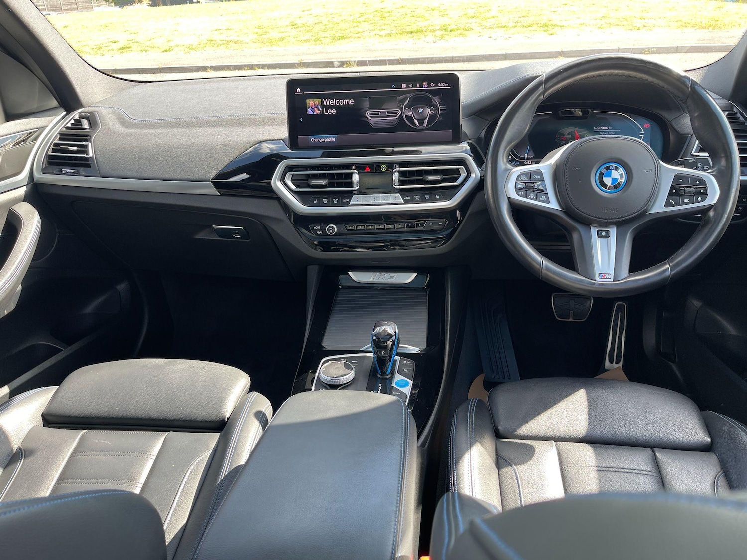 Vehicle 29