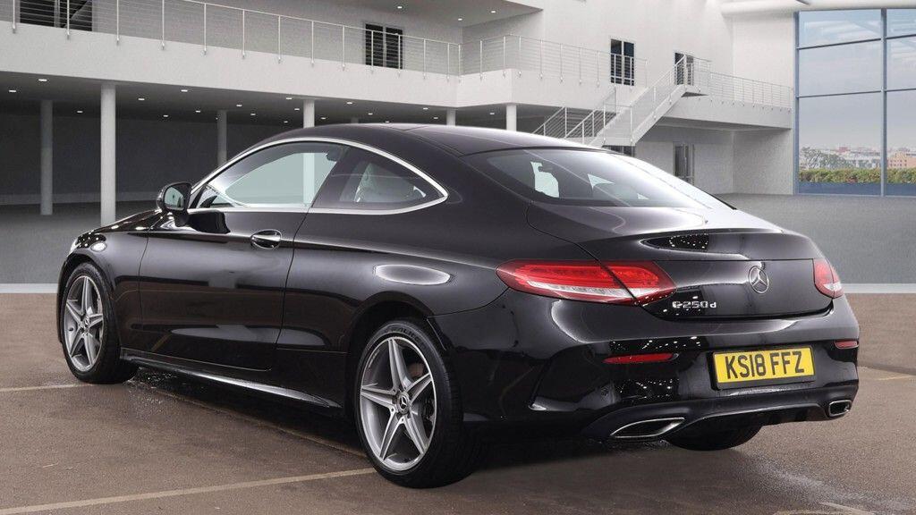 Used Mercedes-Benz C Class 2018 for sale - 77484312: Photo 3
