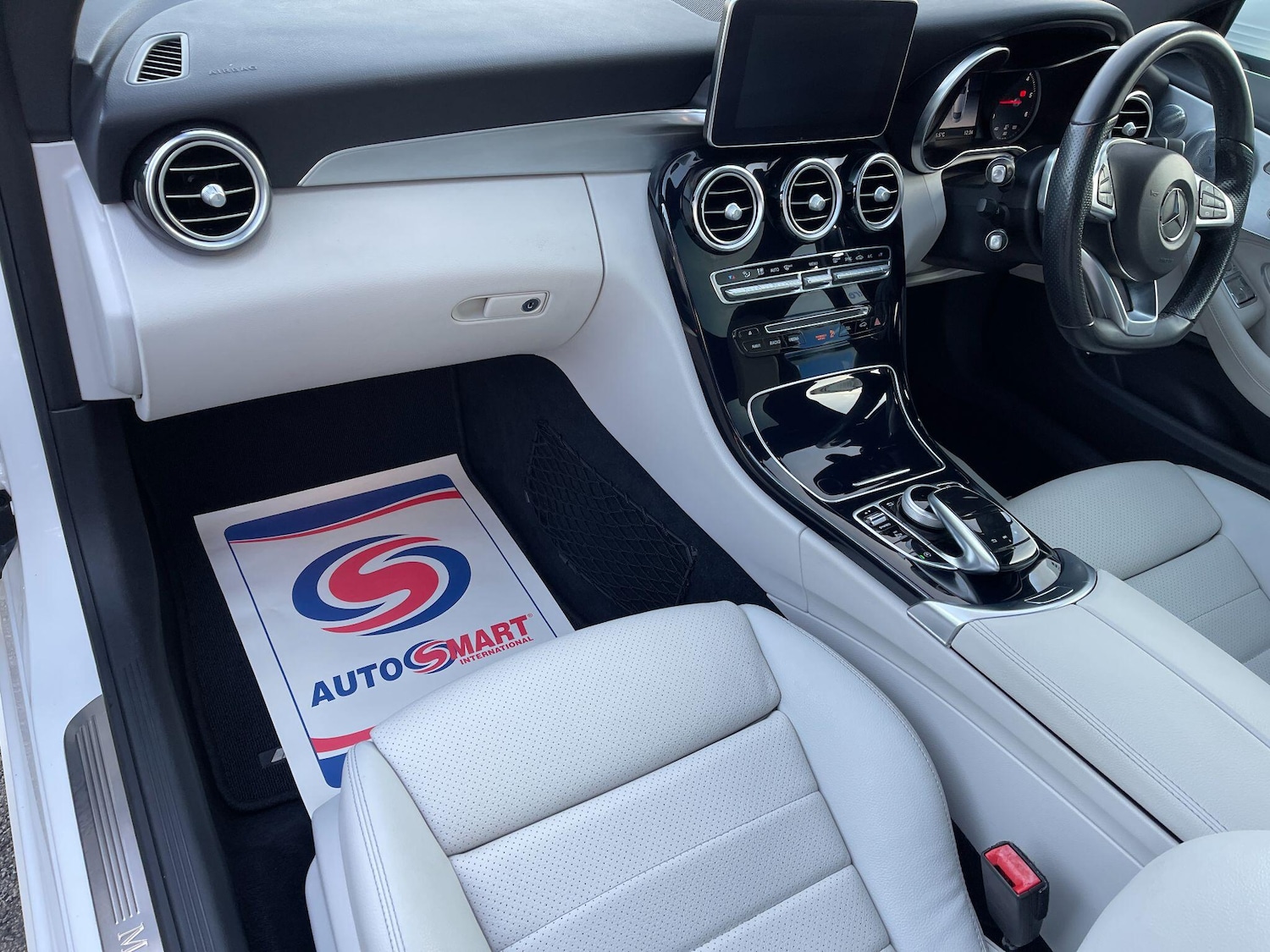 Used Mercedes-Benz C Class 2017 for sale - 77073998: Photo 12