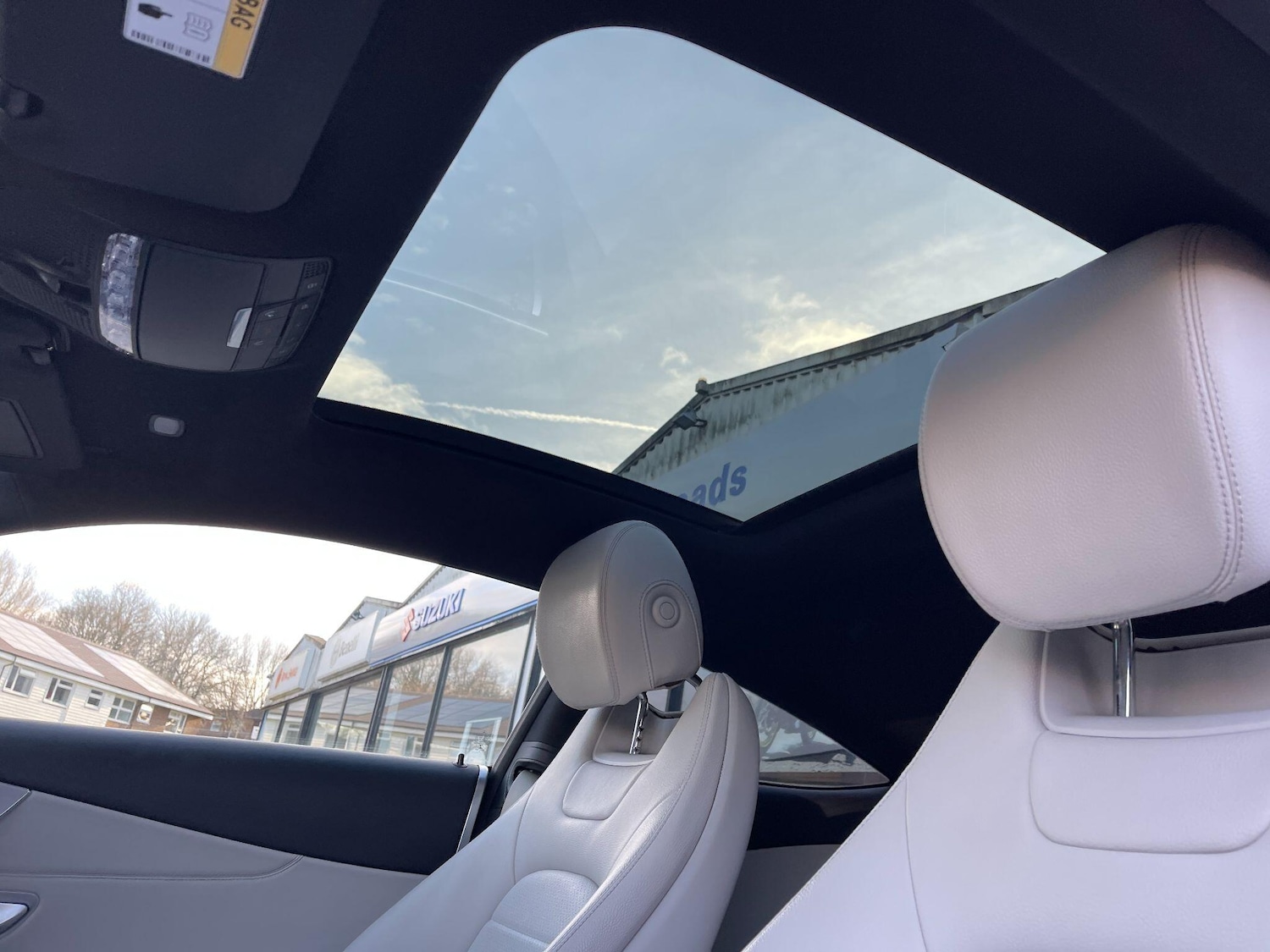 Used Mercedes-Benz C Class 2017 for sale - 77073998: Photo 32