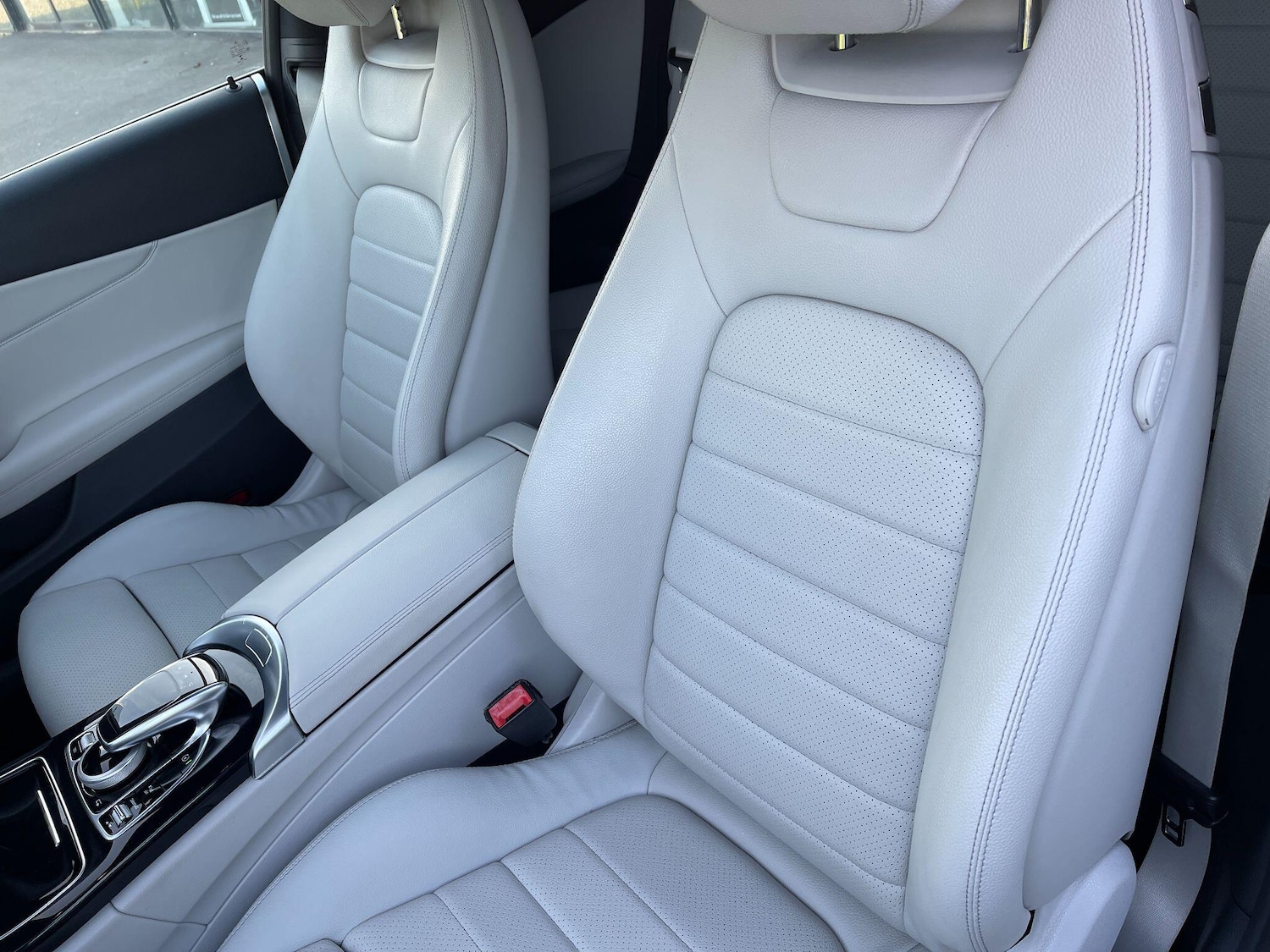 Used Mercedes-Benz C Class 2017 for sale - 77073998: Photo 33