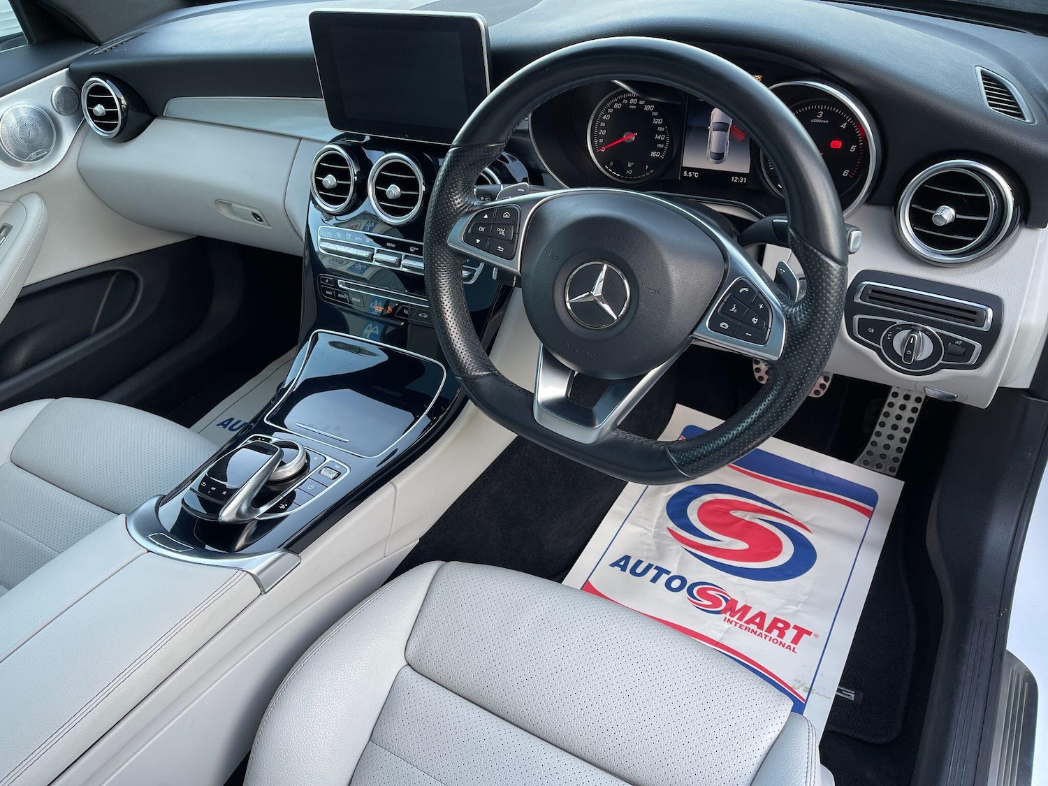 Used Mercedes-Benz C Class 2017 for sale - 77073998: Photo 38