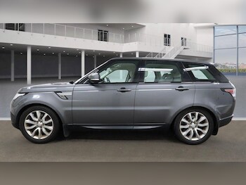 Used Land Rover Range Rover Sport 2017 for sale - 76012809: Photo