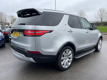 Used Land Rover Discovery 2017 for sale - 77496995: Photo