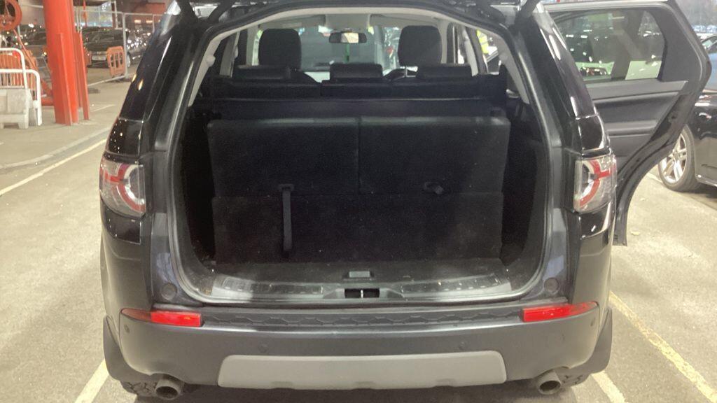 Used Land Rover Discovery Sport 2018 for sale - 76849723: Photo 17