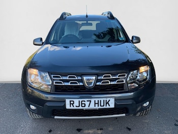 Used Dacia Duster 2018 for sale - 76825101: Photo