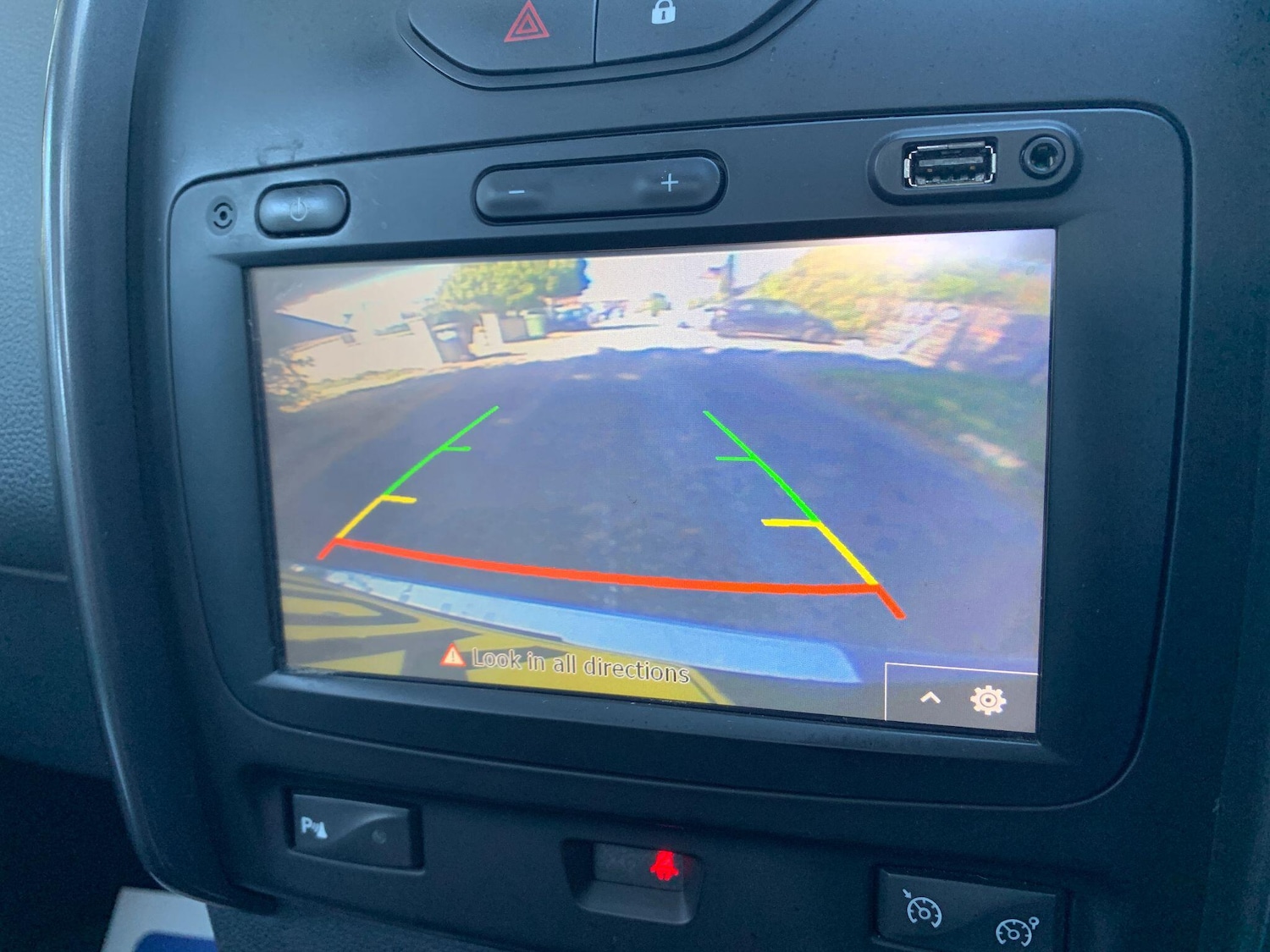 Used Dacia Duster 2018 for sale - 76825101: Photo 8