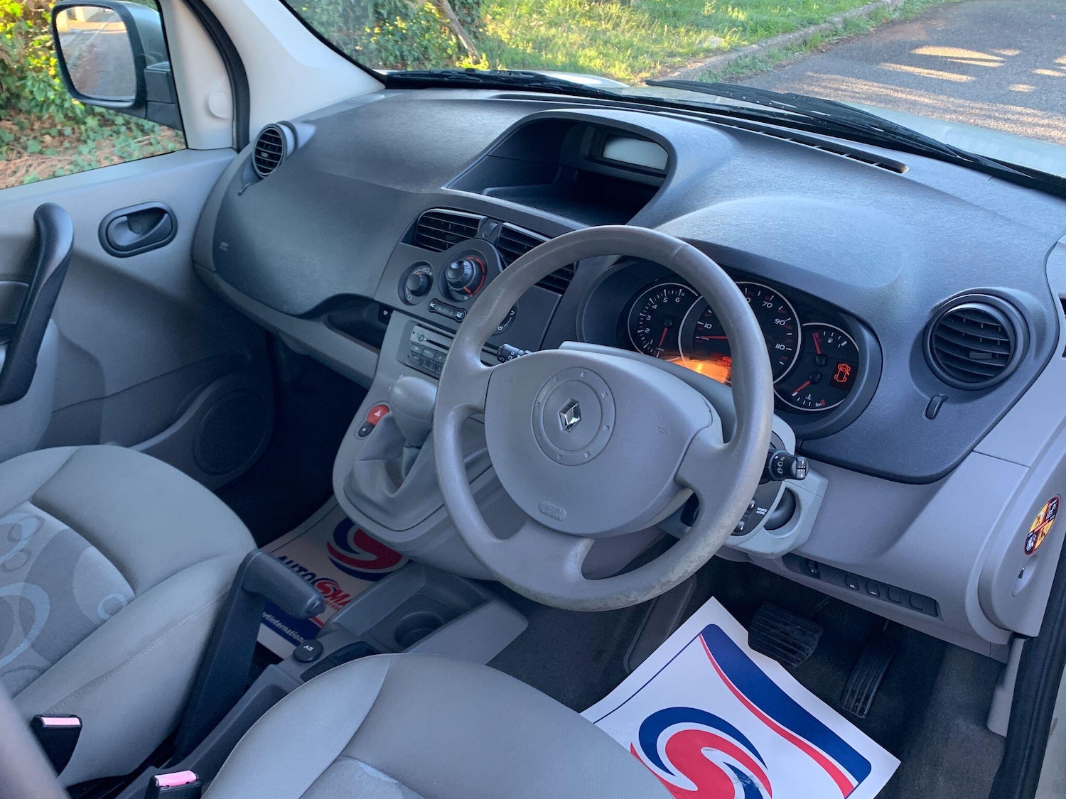 Used Renault Kangoo 2011 for sale - 76408938: Photo 11