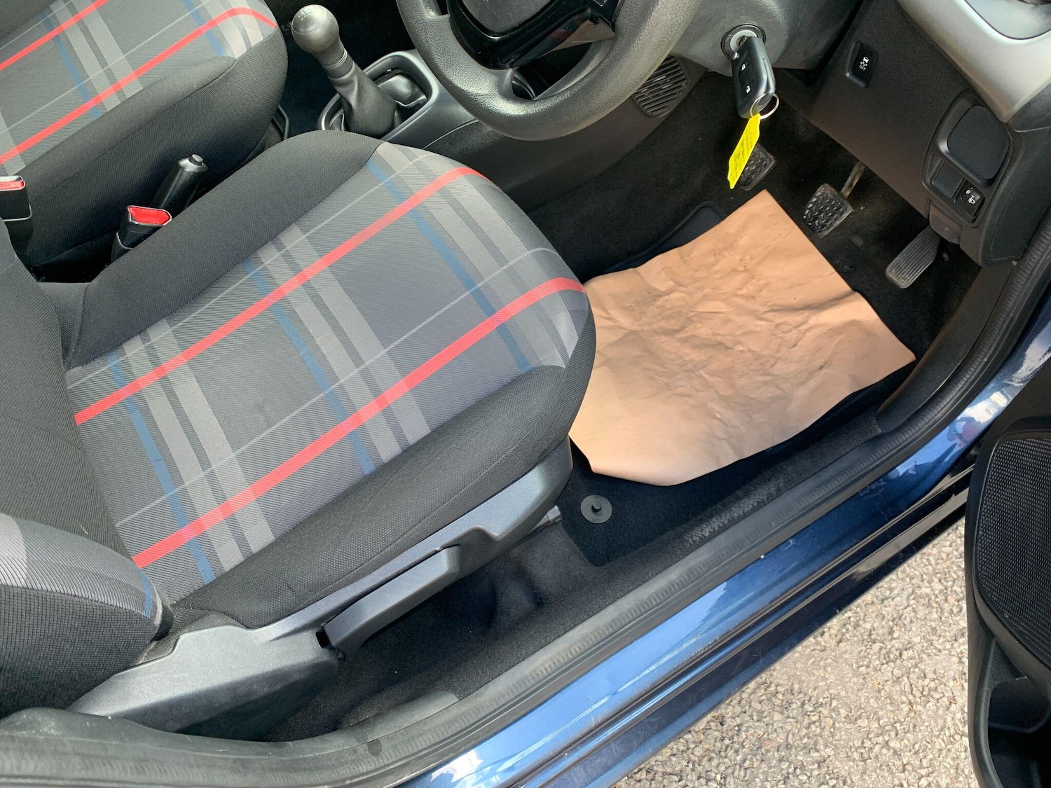 Used Peugeot 108 2015 for sale - 76780778: Photo 16