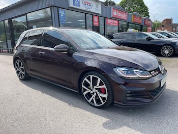 Used Volkswagen Golf 2017 for sale - 78334400: Photo