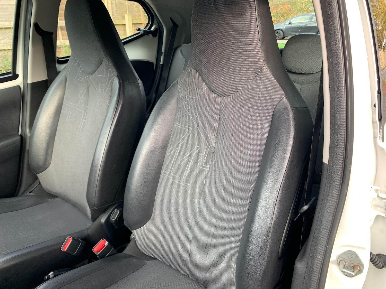 Used Toyota AYGO 2014 for sale - 76409223: Photo 14