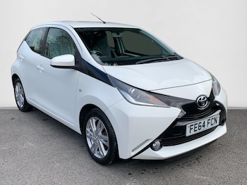 Used Toyota AYGO 2014 for sale - 76409223: Photo