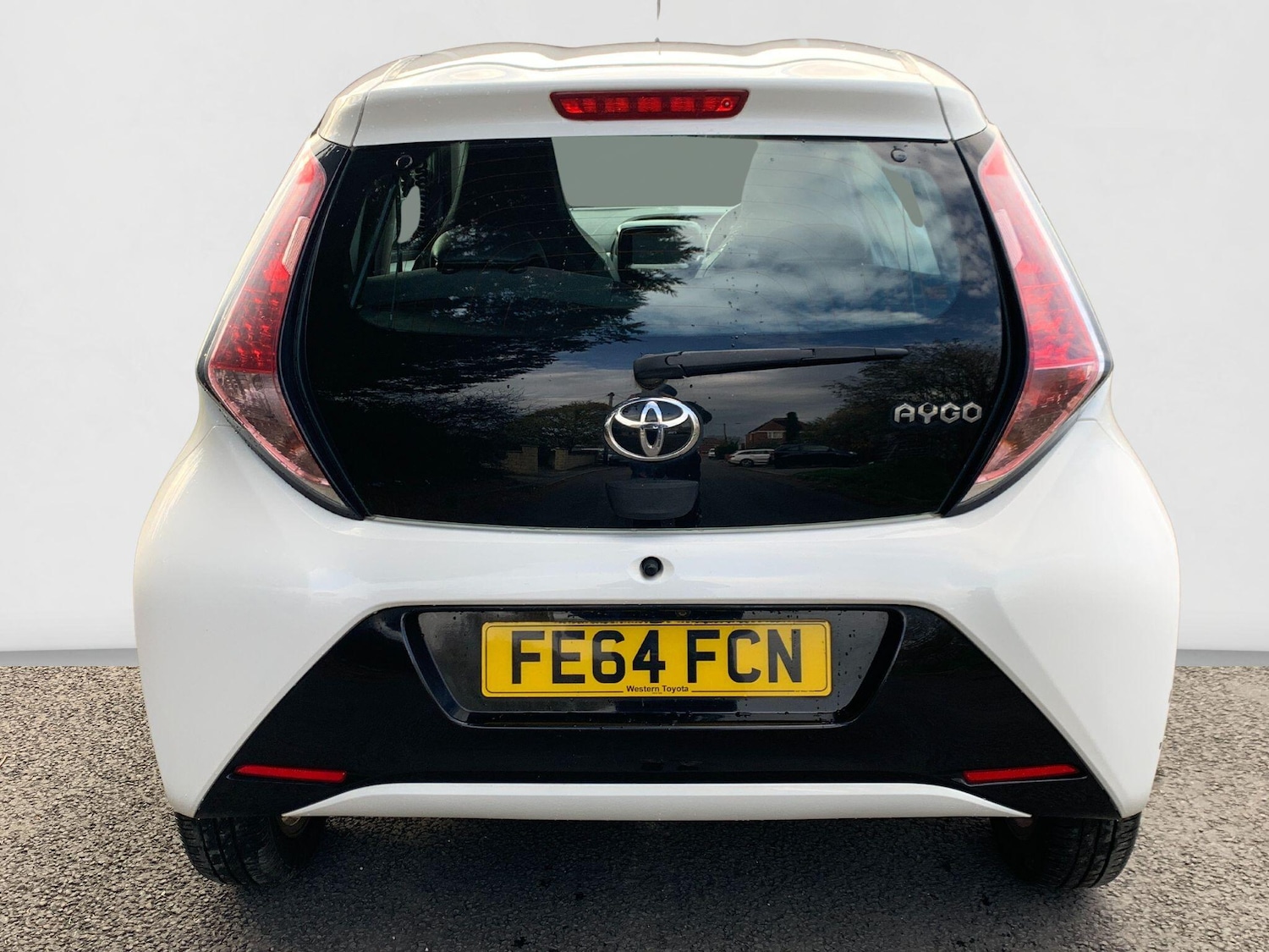 Used Toyota AYGO 2014 for sale - 76409223: Photo 5