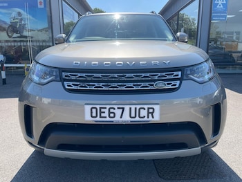 Used Land Rover Discovery 2018 for sale - 79328832: Photo