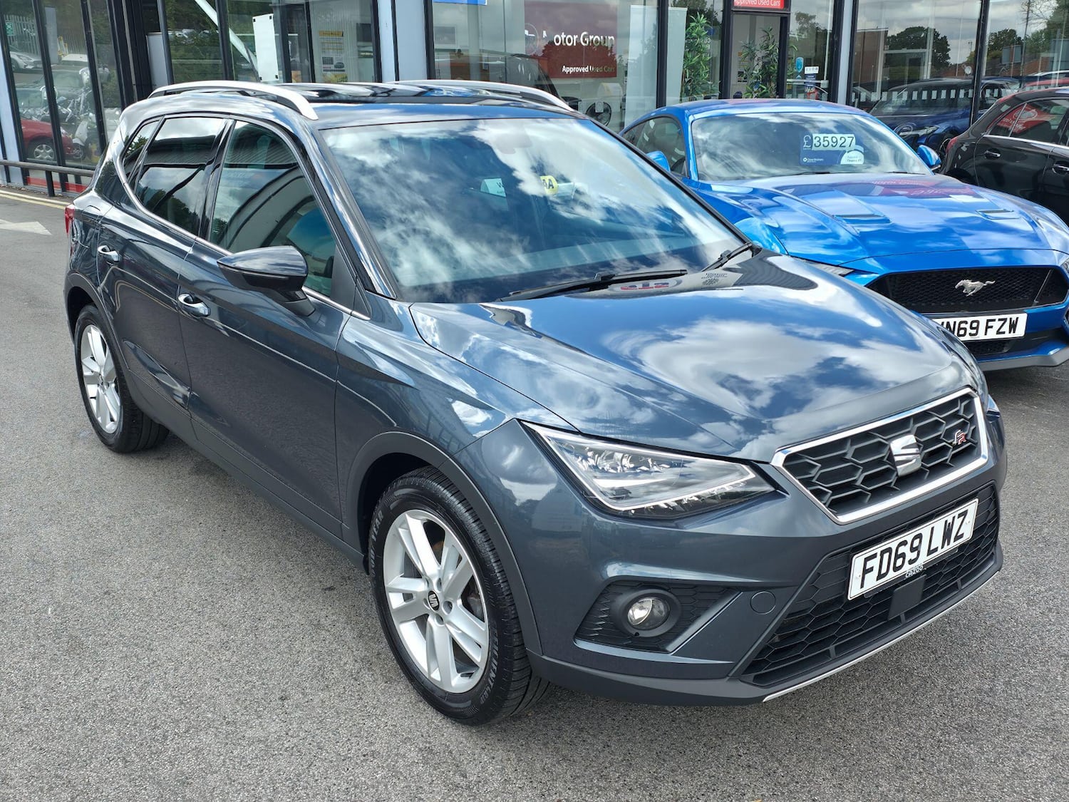 Seat Arona