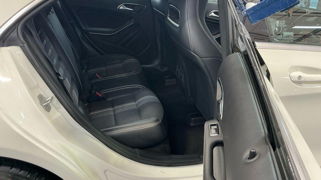 Used Mercedes-Benz CLA for sale - 77705319: Photo 14